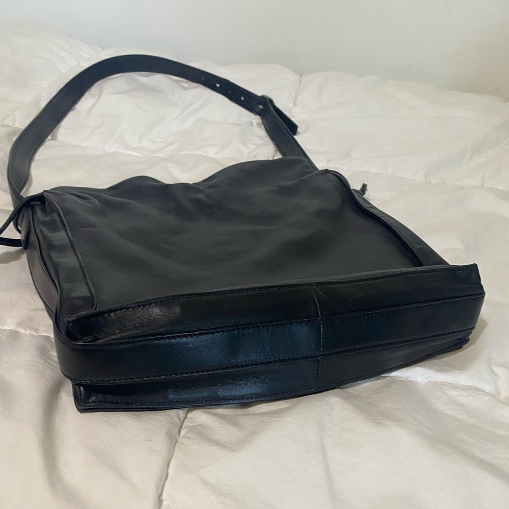 Loewe Flamenco Soft Leather Bag - Picture 5 of 16